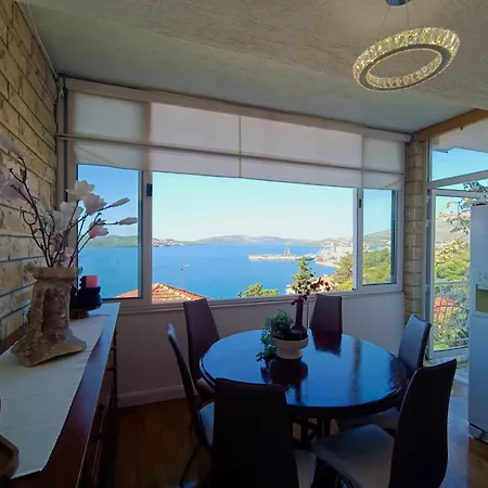 شقة Spira Puovica