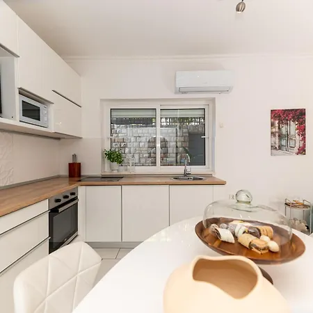 Spira Puovica Apartman Trogir